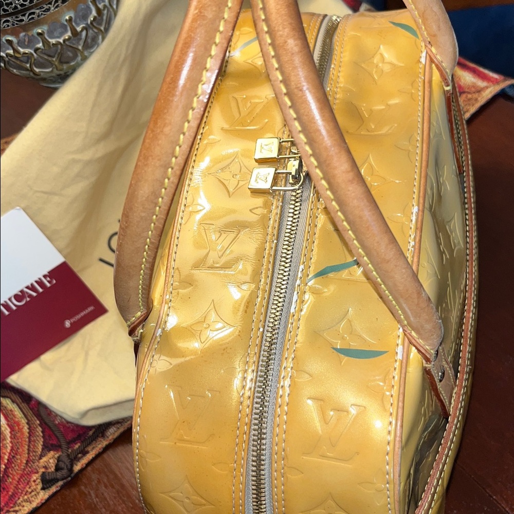 Louis Vuitton Vernis Monogram Tompkins Bag - Picture 12 of 16